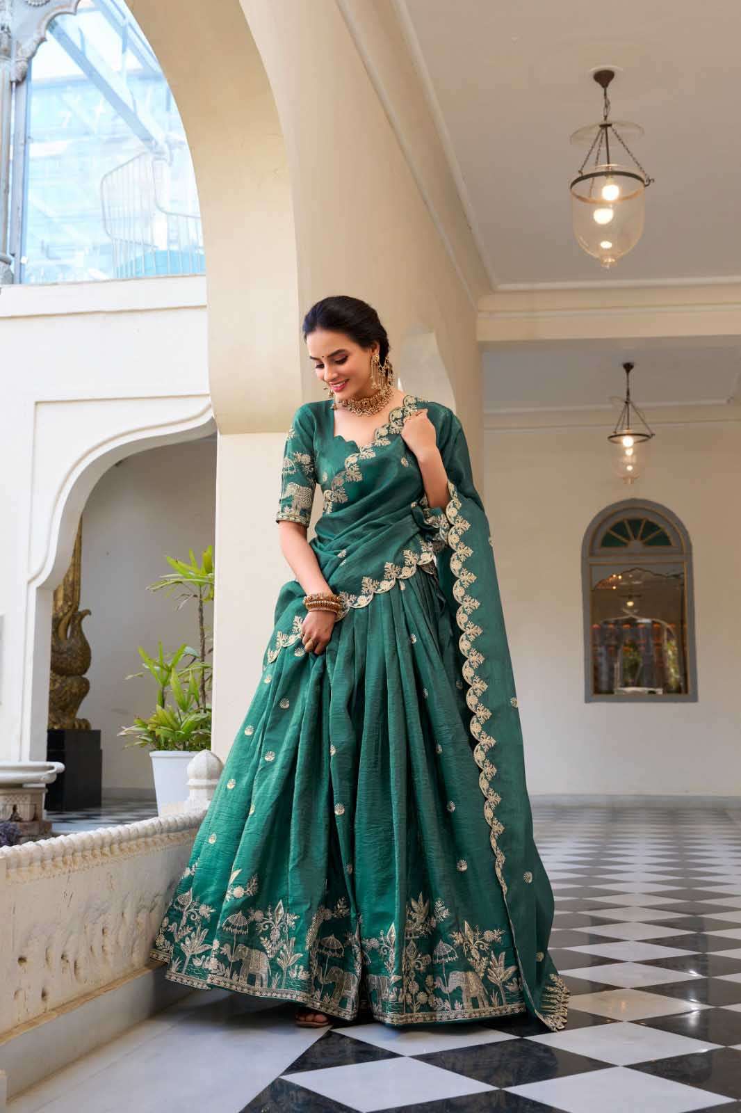 Heenal Fancy Gold Crush Partywear and Wedding Function Lehenga Choli for Women Online