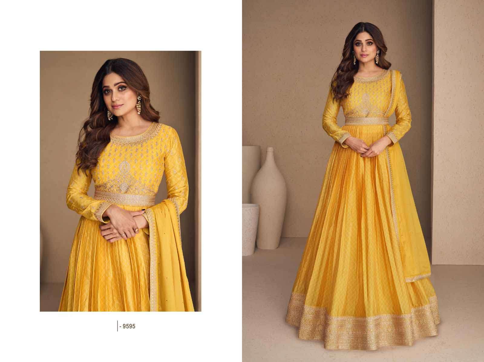 Shamita shetty sale anarkali suit