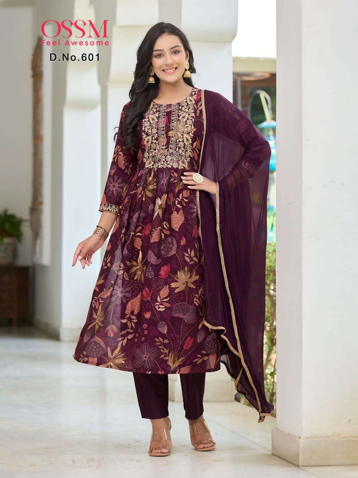 15 Latest Collection of Winter Kurtis For Ladies | Designer dresses  couture, Kurti designs, Saree wearing styles